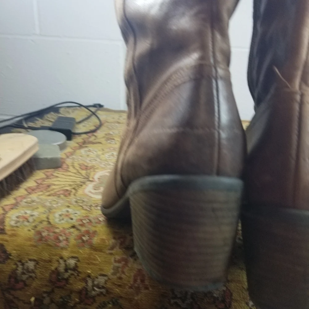 Vince Camuto Mordona leather tall riding boots
